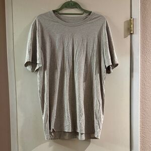 Lululemon Men’s Heather Stone Performance Short Sleeve Tee